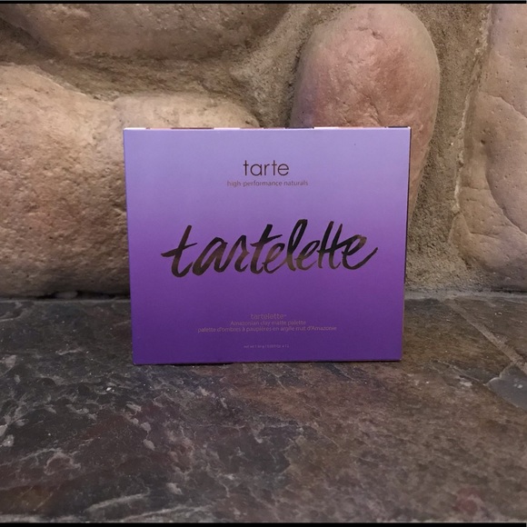 **NWT** Tarte Matte Eyeshadow Palette - Picture 2 of 3